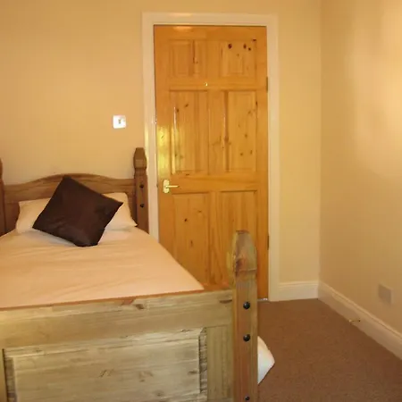 Holiday home Ballagh Court Ballynabola